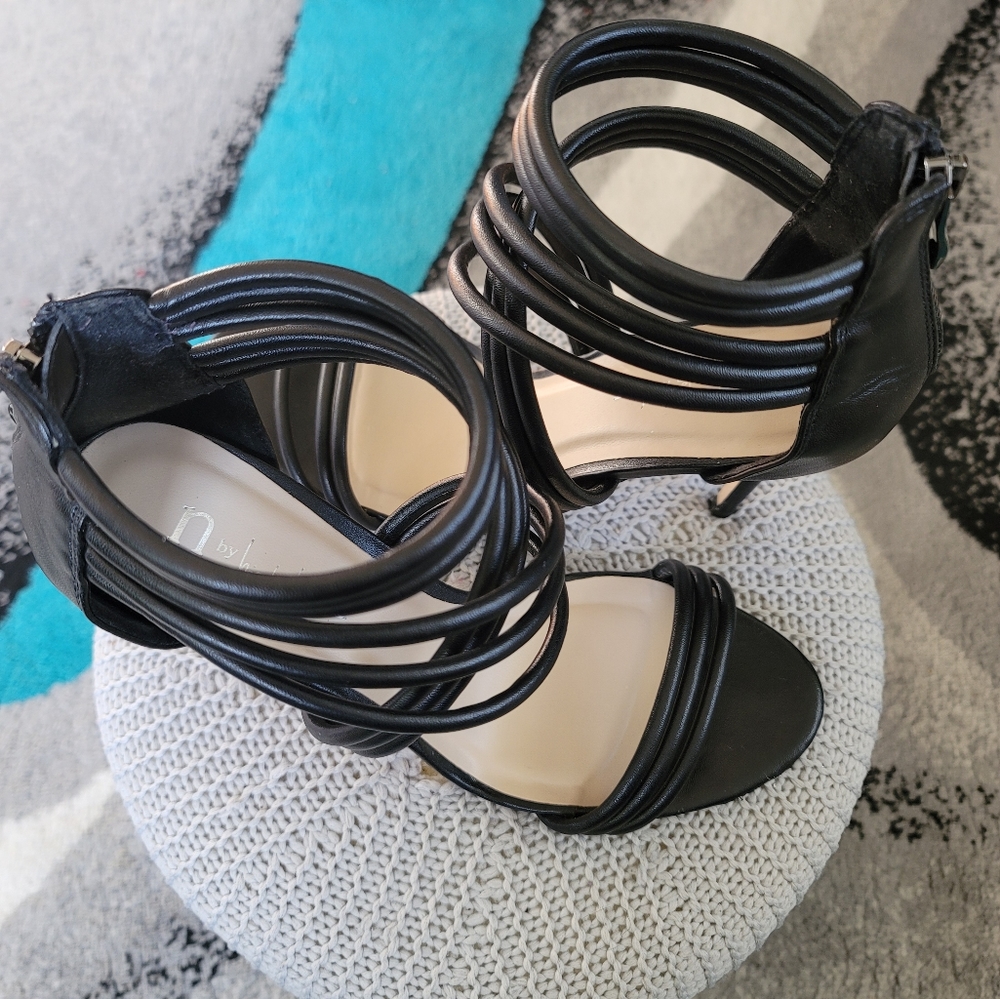 N by Nicole Miller - Picture 2 of 4